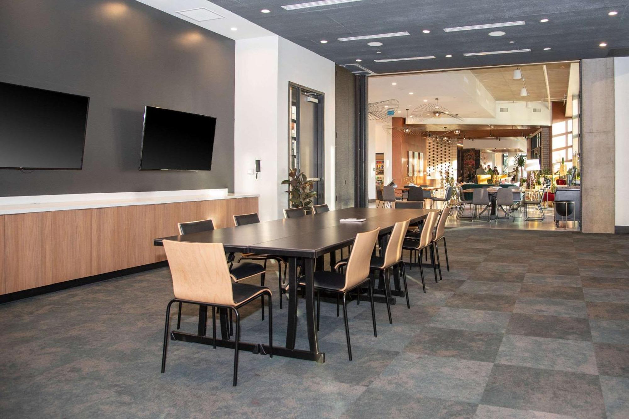 Cambria Downtown Phoenix Convention & Airport Hotel Exterior foto